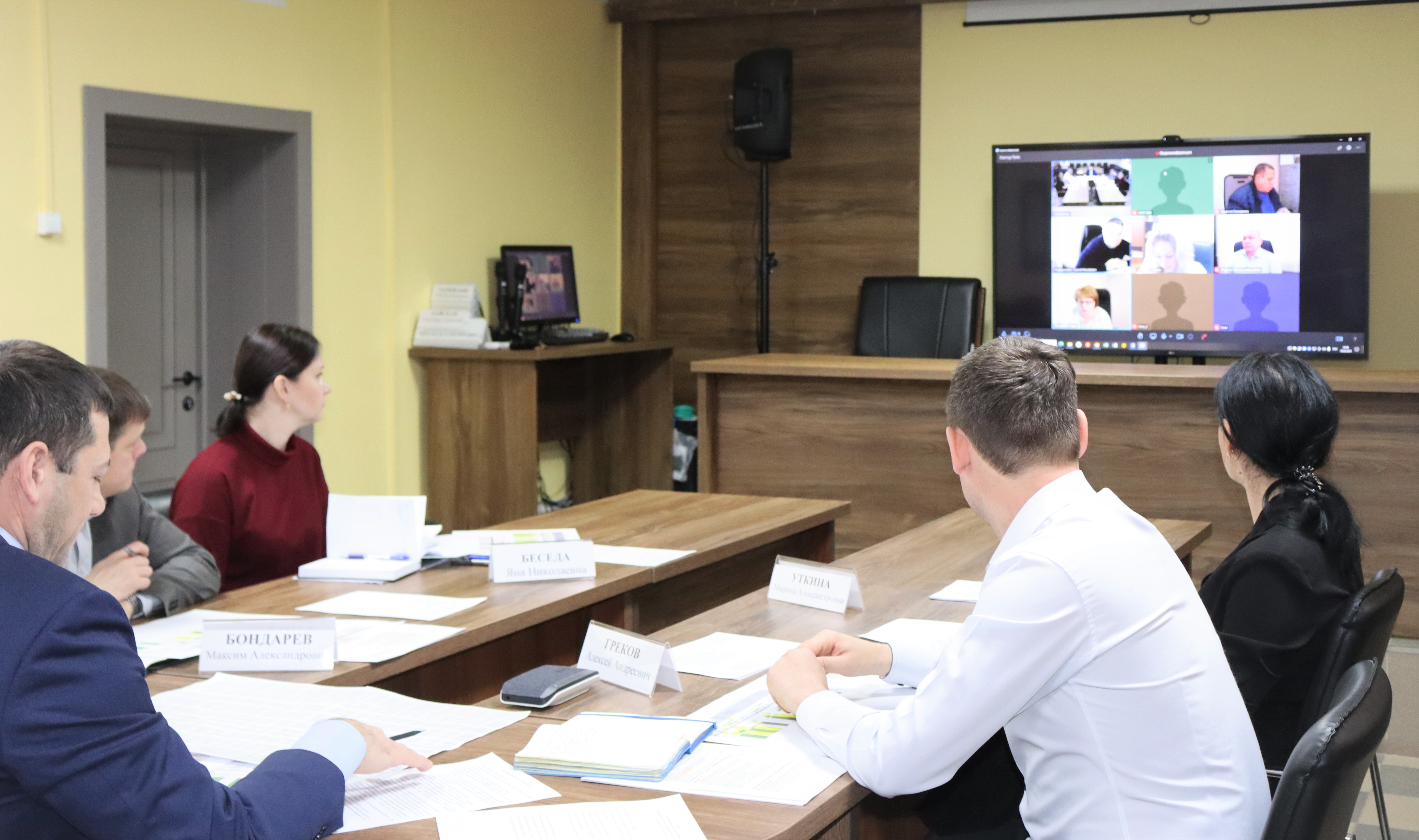 Директор Краевого БТИ Василий Кихаев провел видеоселектор с начальниками отделов