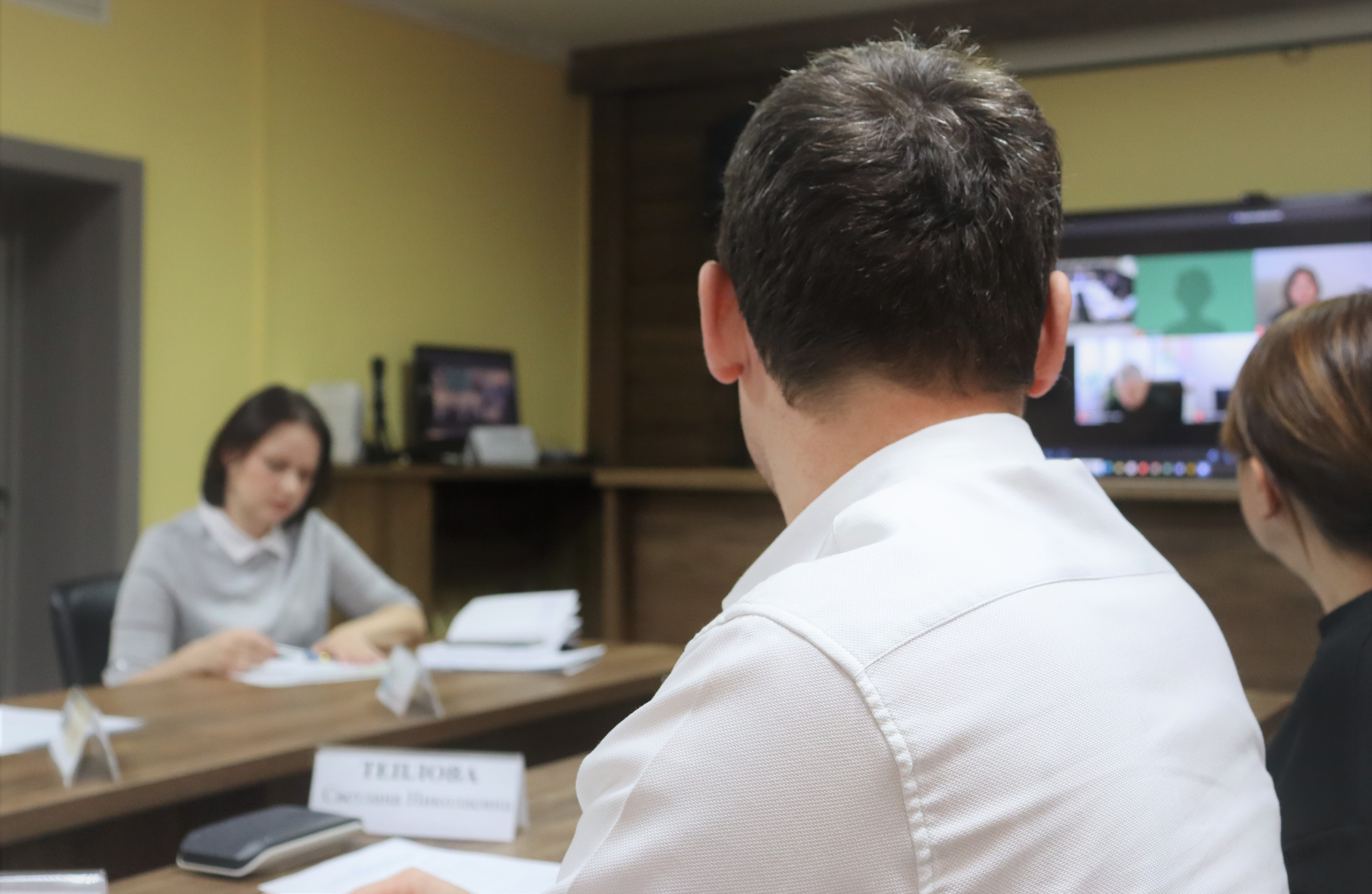 Перспективные планы работы обсудили на видеоселекторе с участием начальников территориальных отделов