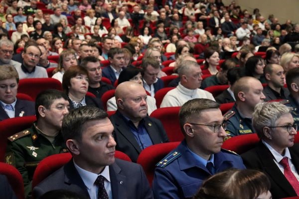Начальник отдела Краевого БТИ по Ейскому району Алексей Кондратьев принял участие в открытой сессии Совета муниципалитета